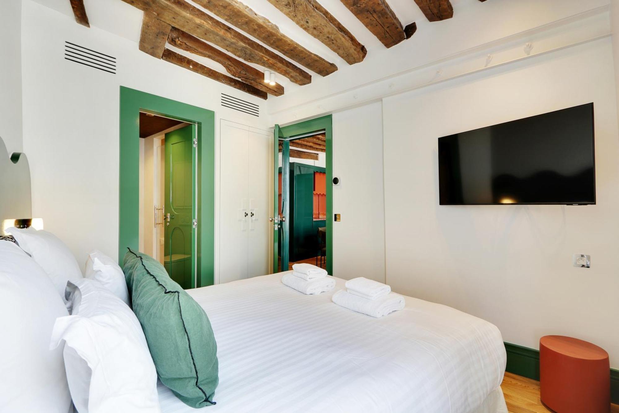 Paris Home Collection Serviced Apartments In Notre Dame - Rue Savoie Exterior foto