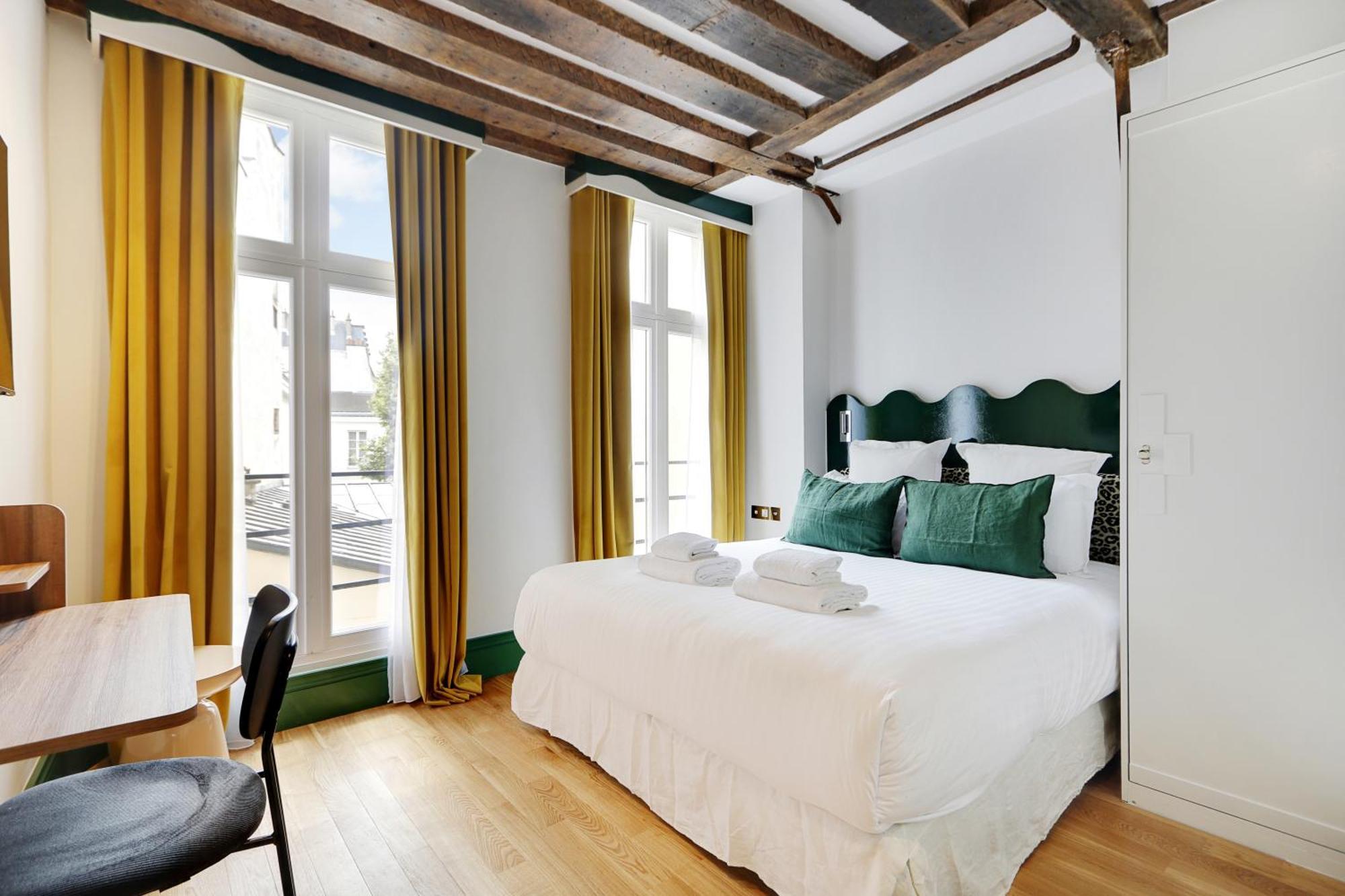 Paris Home Collection Serviced Apartments In Notre Dame - Rue Savoie Exterior foto