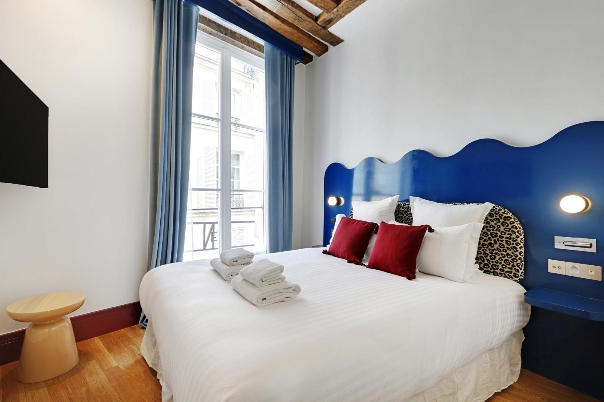 Paris Home Collection Serviced Apartments In Notre Dame - Rue Savoie Exterior foto